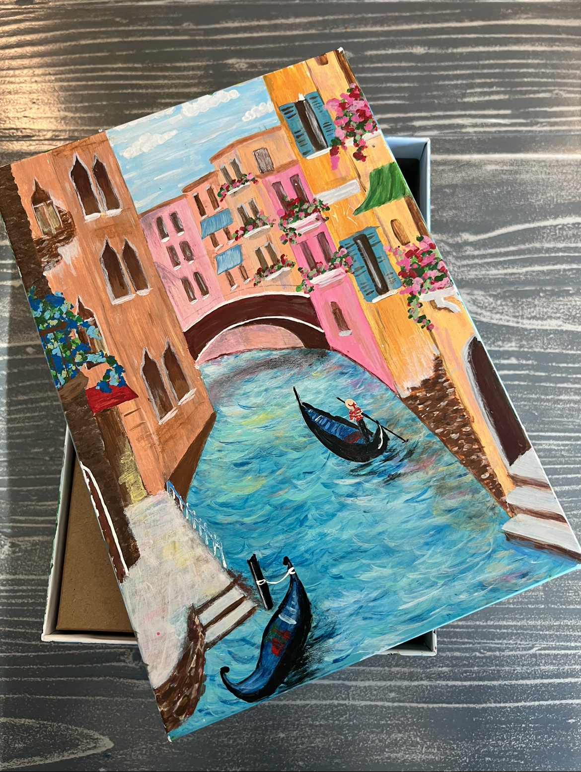 Hand-Painted Travel Box: Crafty, DIY Gift for your loved one this year!